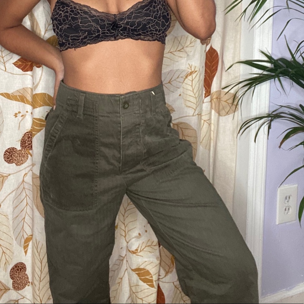 Gap flat pants with large pockets